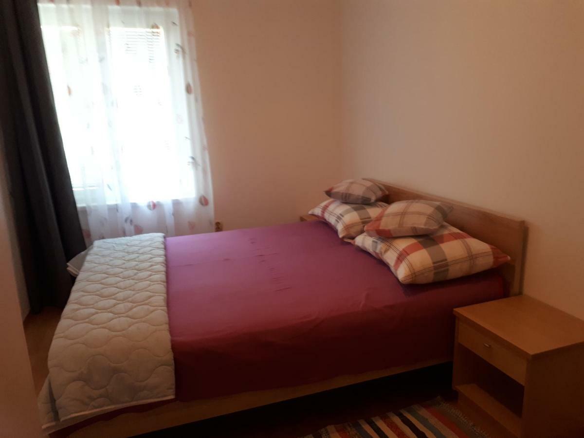 Apartmani Korina Starigrad Paklenica Extérieur photo